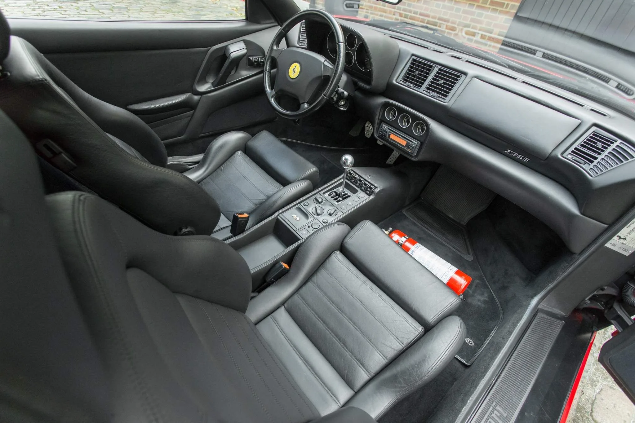 1996 Ferrari F355 Berlinetta, 24/30