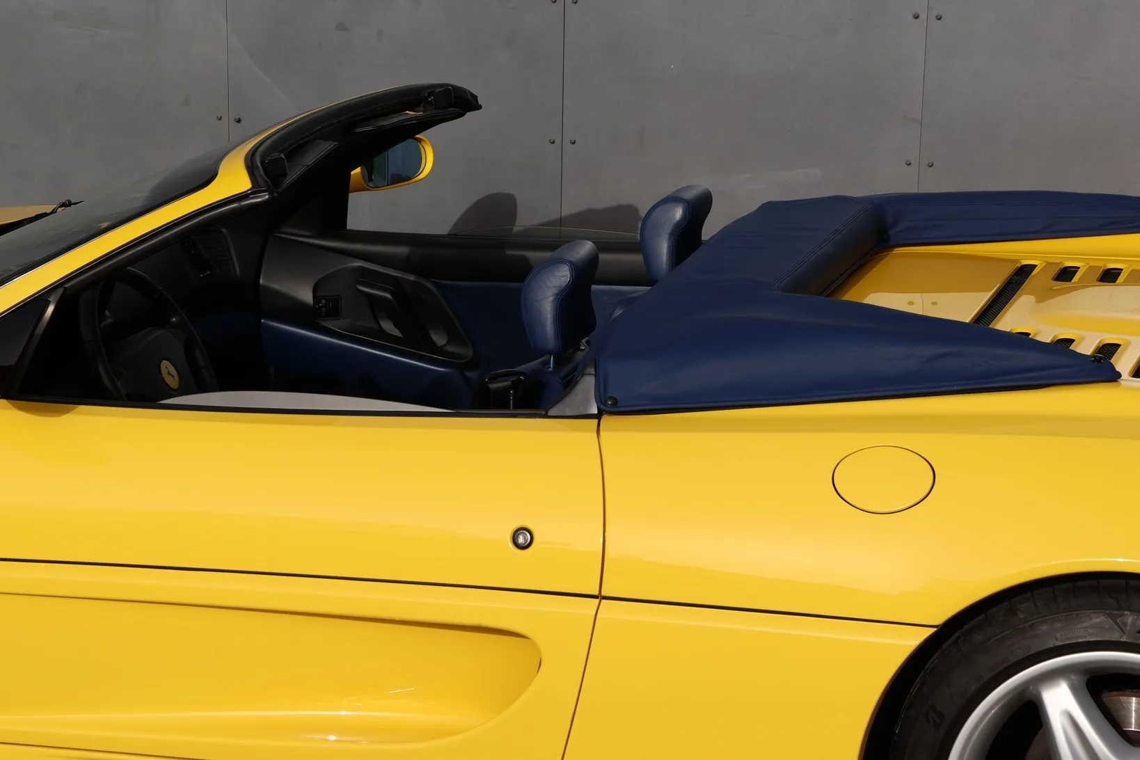 1996 Ferrari F355 Spider, 20/30
