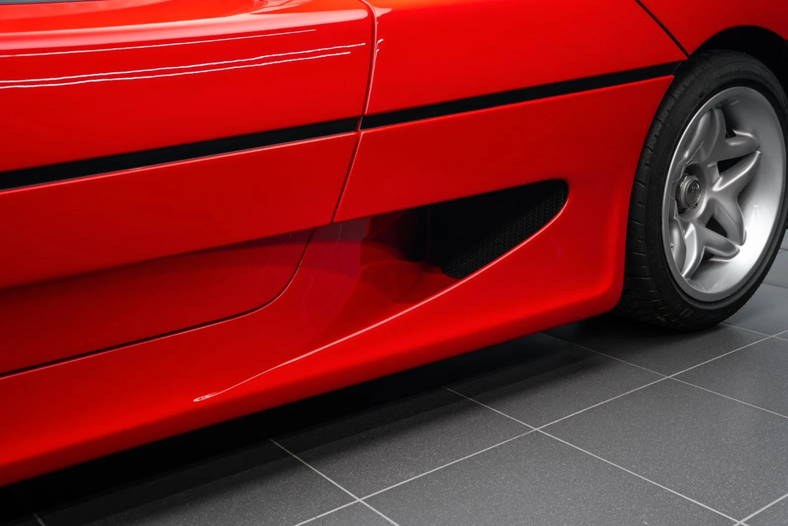 1996 Ferrari F50, 11/30