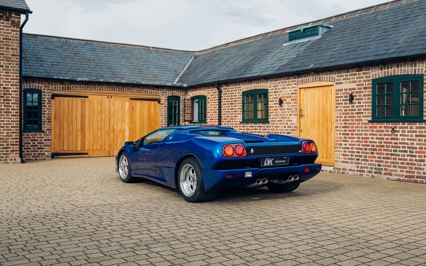 1996 Lamborghini Diablo VT Roadster angeboten von einem Fachhändler in Chorleywood, Vereinigtes Königreich, Foto 15 von 15