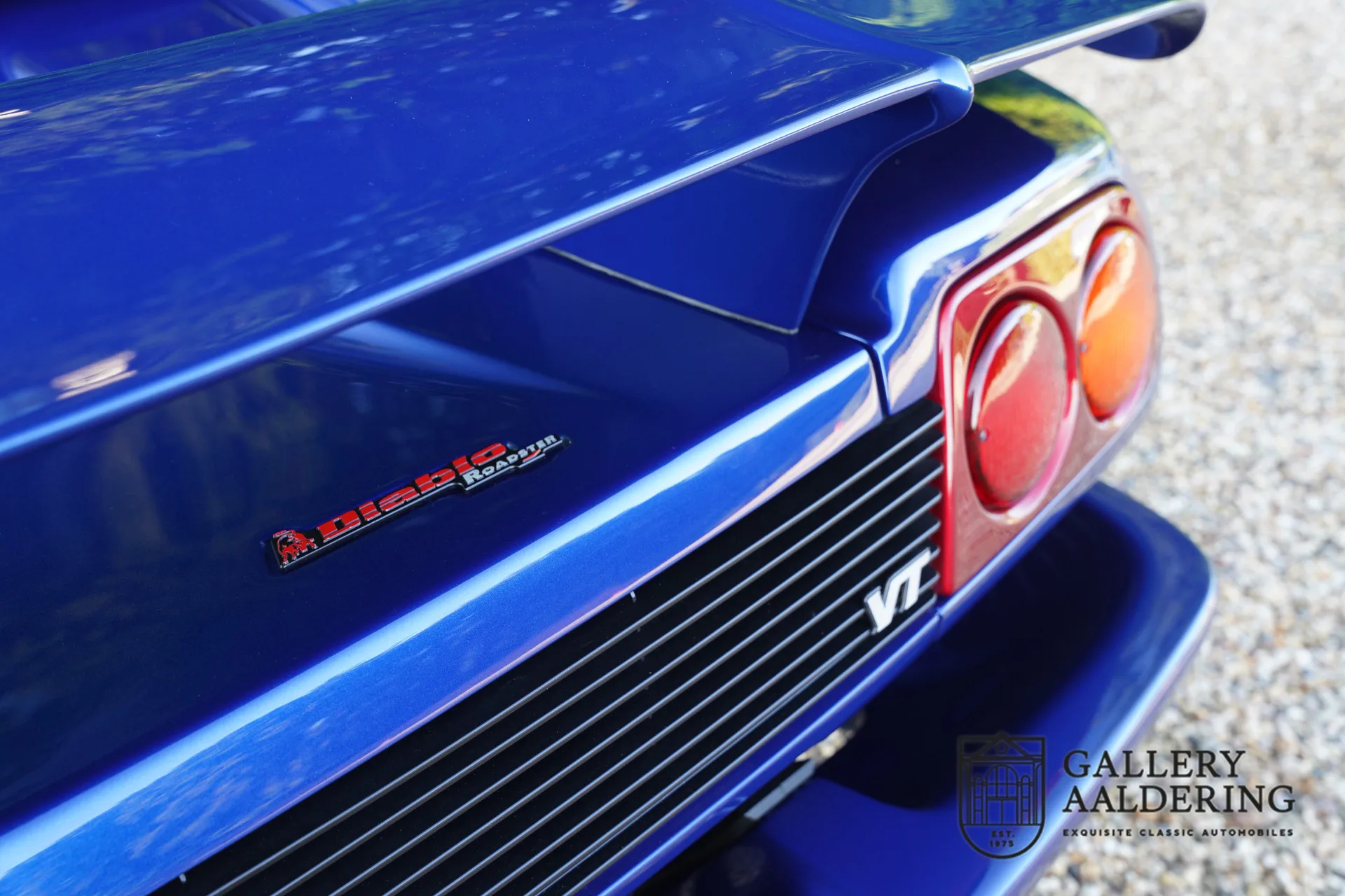 1996 Lamborghini Diablo VT Roadster, 3/30