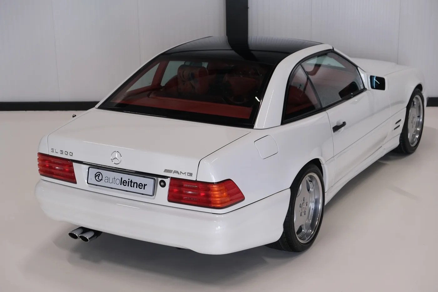 1996 Mercedes-Benz SL 500 angeboten von einem Oldtimerhändler in Alkmaar, Niederlande, Foto 3 von 15