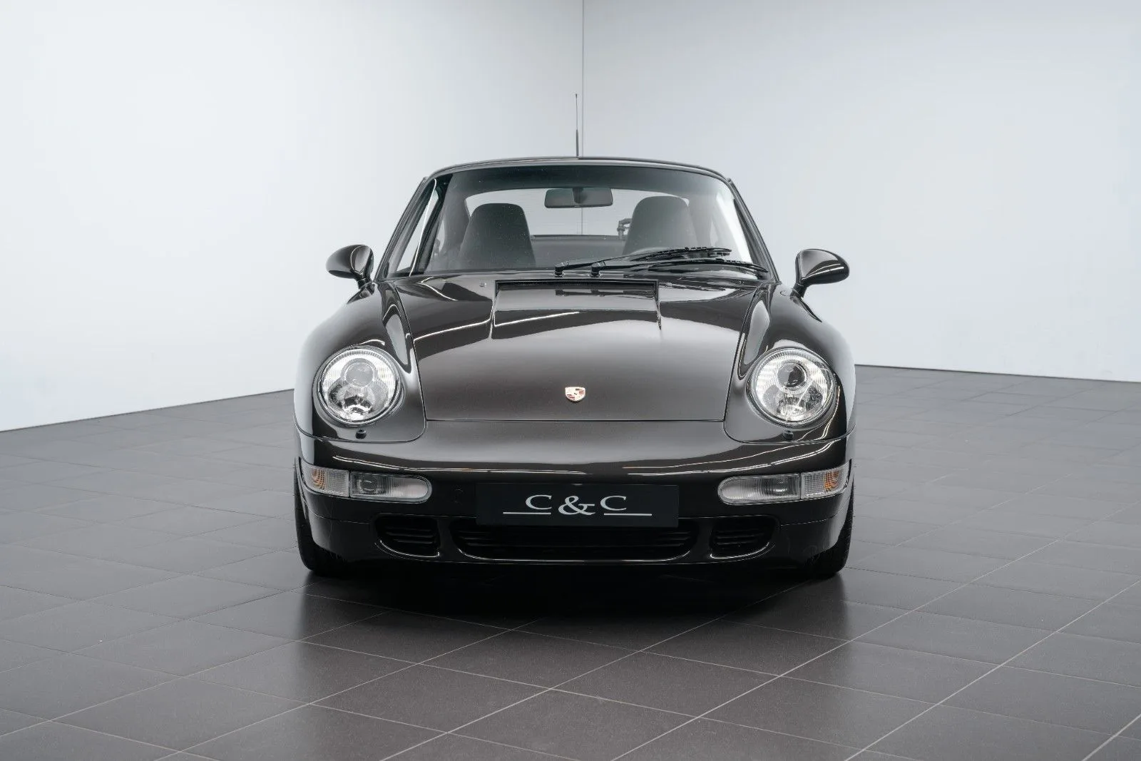 1996 Porsche 911 Carrera 4S, 3/21