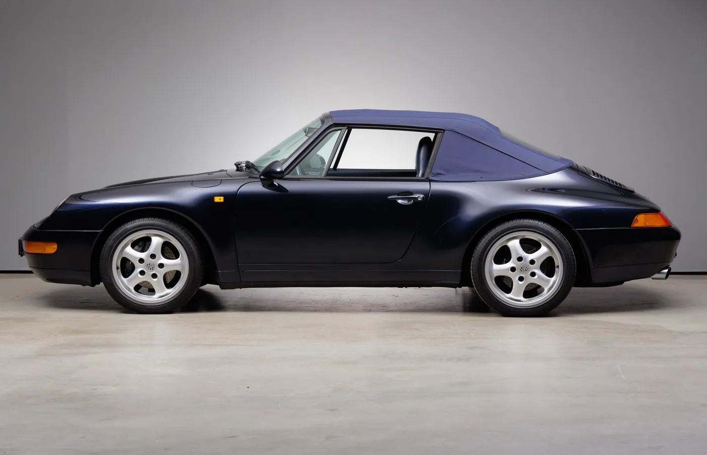 1996 Porsche 911 Carrera Cabriolet 993, 3/28