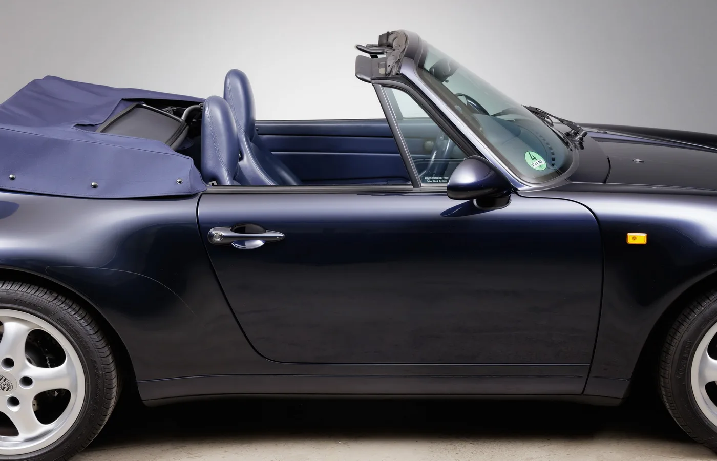 1996 Porsche 911 Carrera Cabriolet 993, 12/28