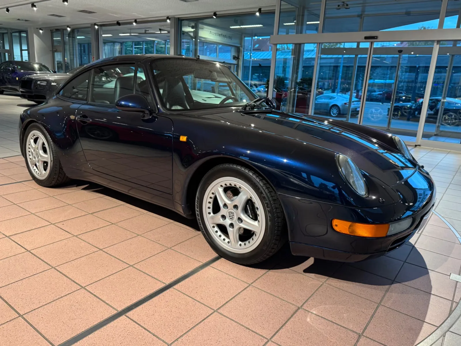 1996 Porsche 911 Targa, 2/25