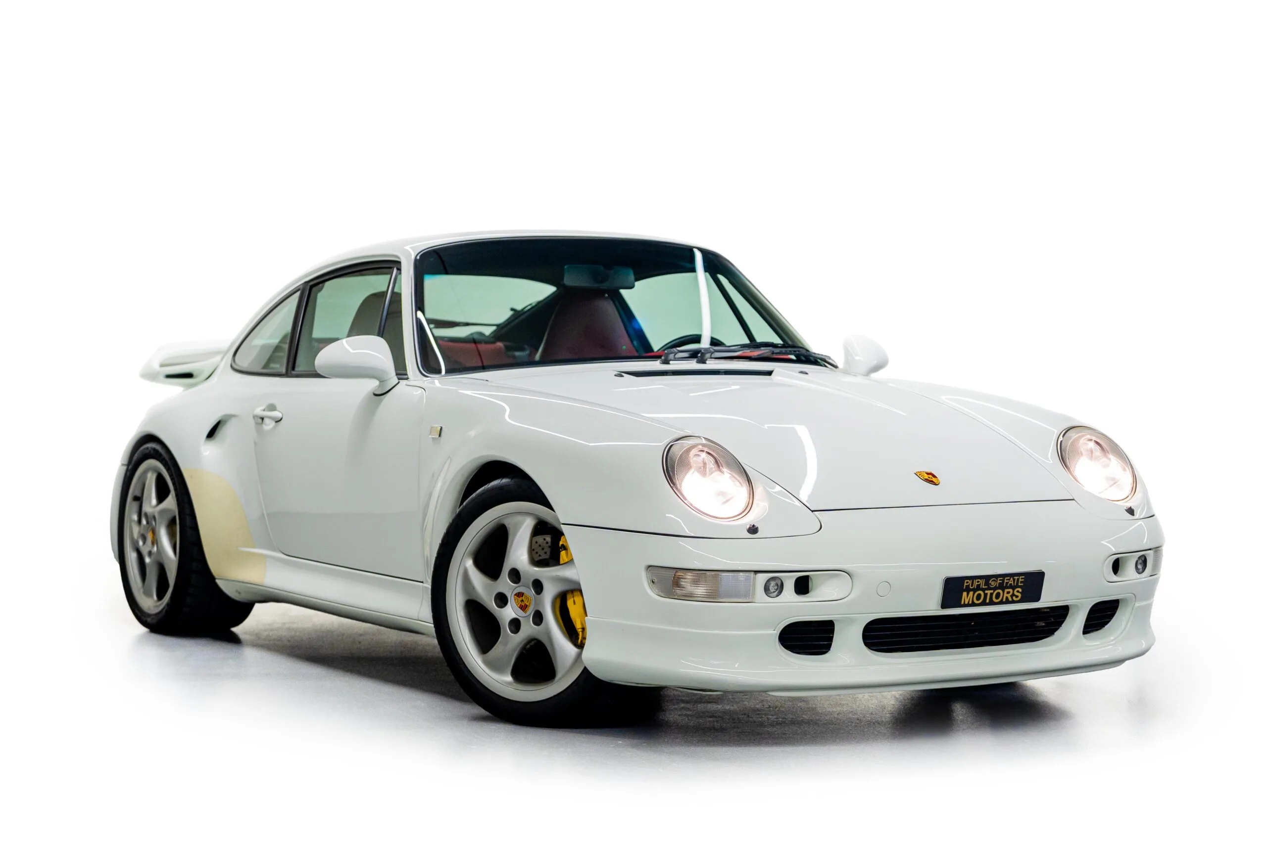 1996 Porsche 911 Turbo angeboten von einem Fachhändler in Dubai, Vereinigte Arabische Emirate, Hauptfoto