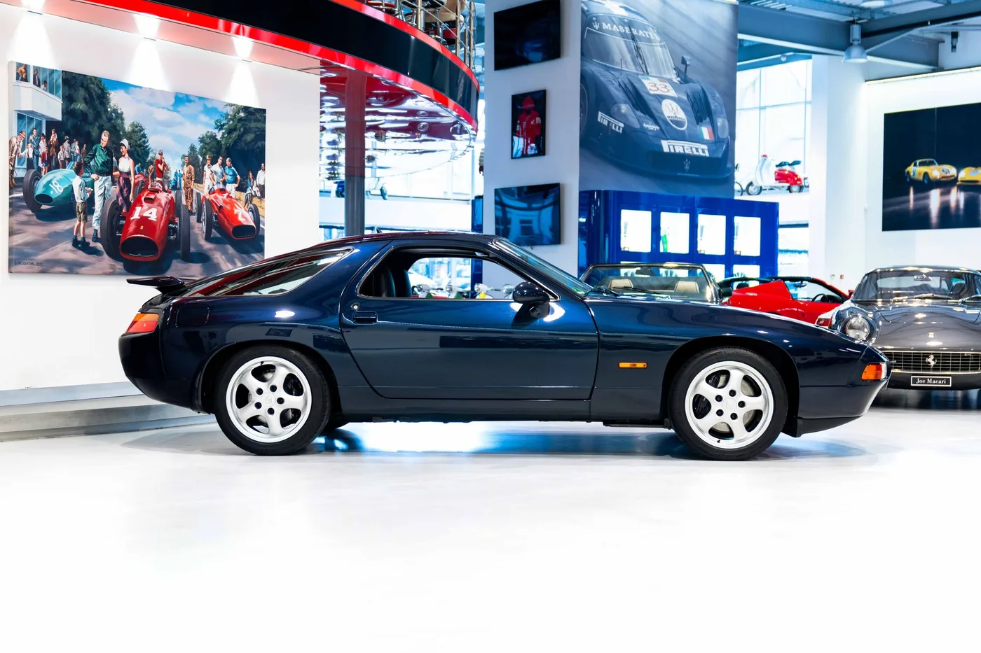 1996 Porsche 928 GTS angeboten von einem Oldtimerspezialisten in London, Vereinigtes Königreich, Foto 3 von 18