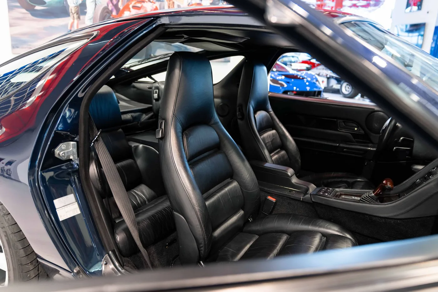1996 Porsche 928 GTS angeboten von einem Oldtimerspezialisten in London, Vereinigtes Königreich, Foto 11 von 18