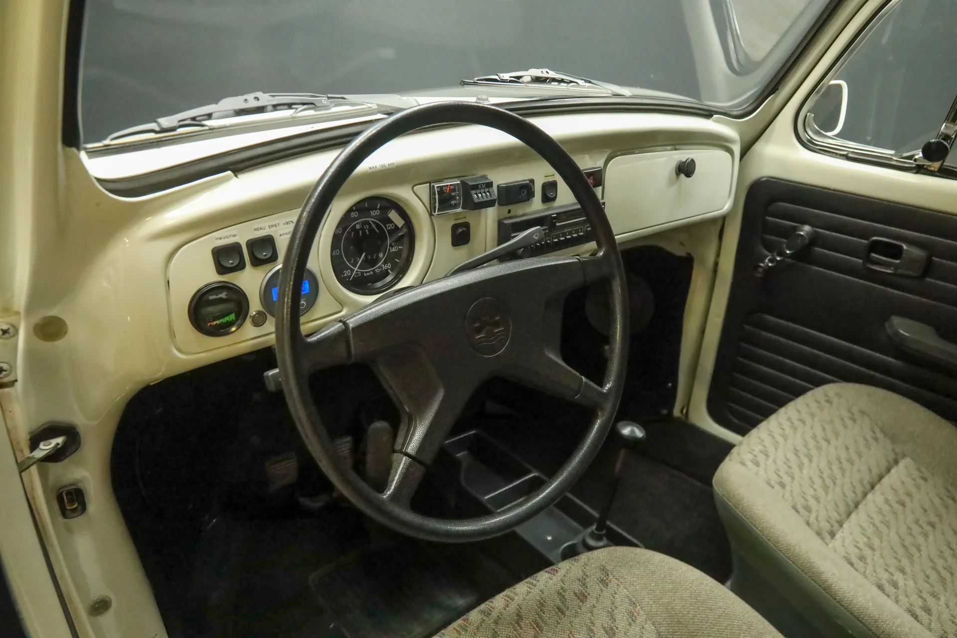 1996 Volkswagen Beetle Retro Electric E-Cap, 3/30