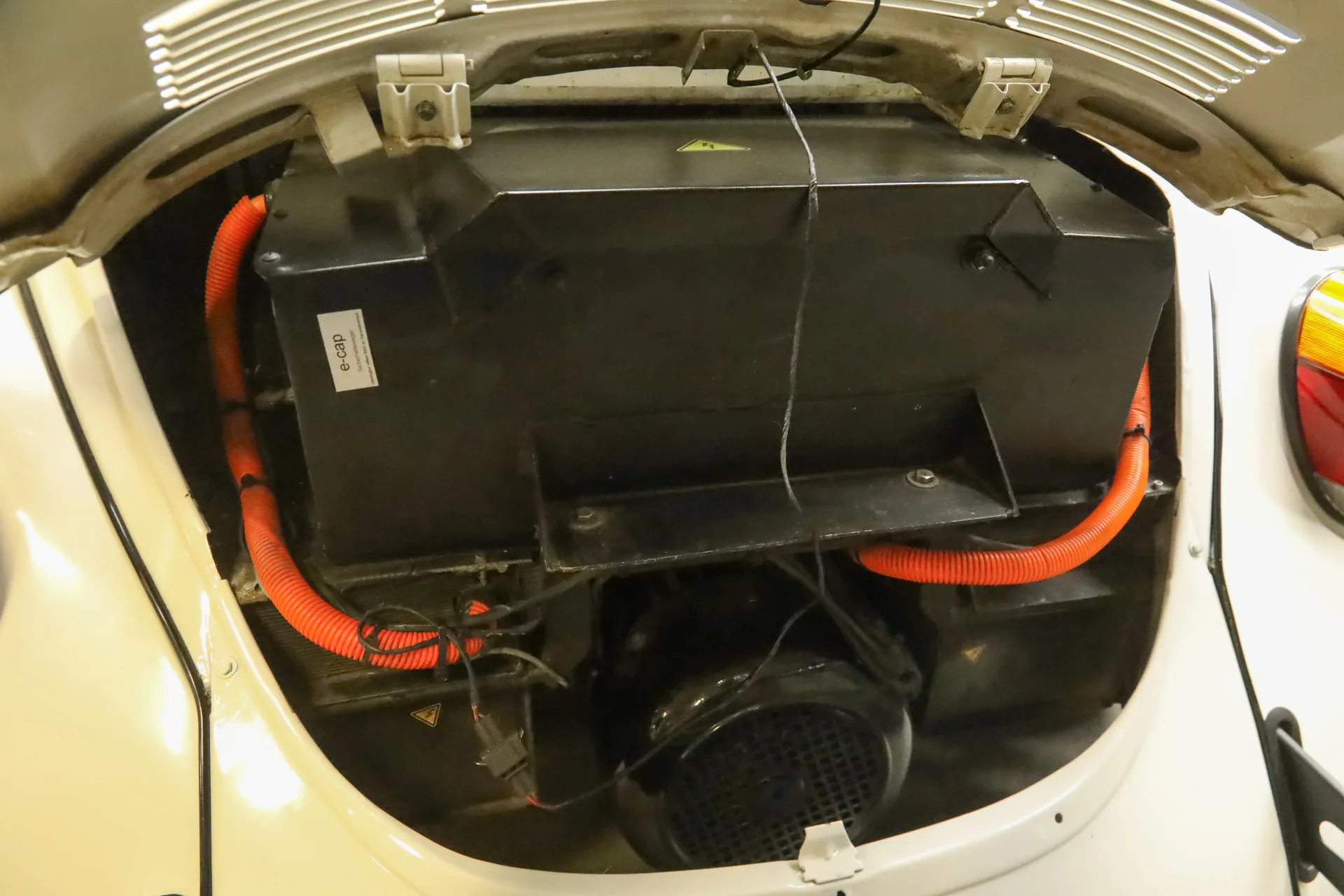 1996 Volkswagen Beetle Retro Electric E-Cap, 6/30