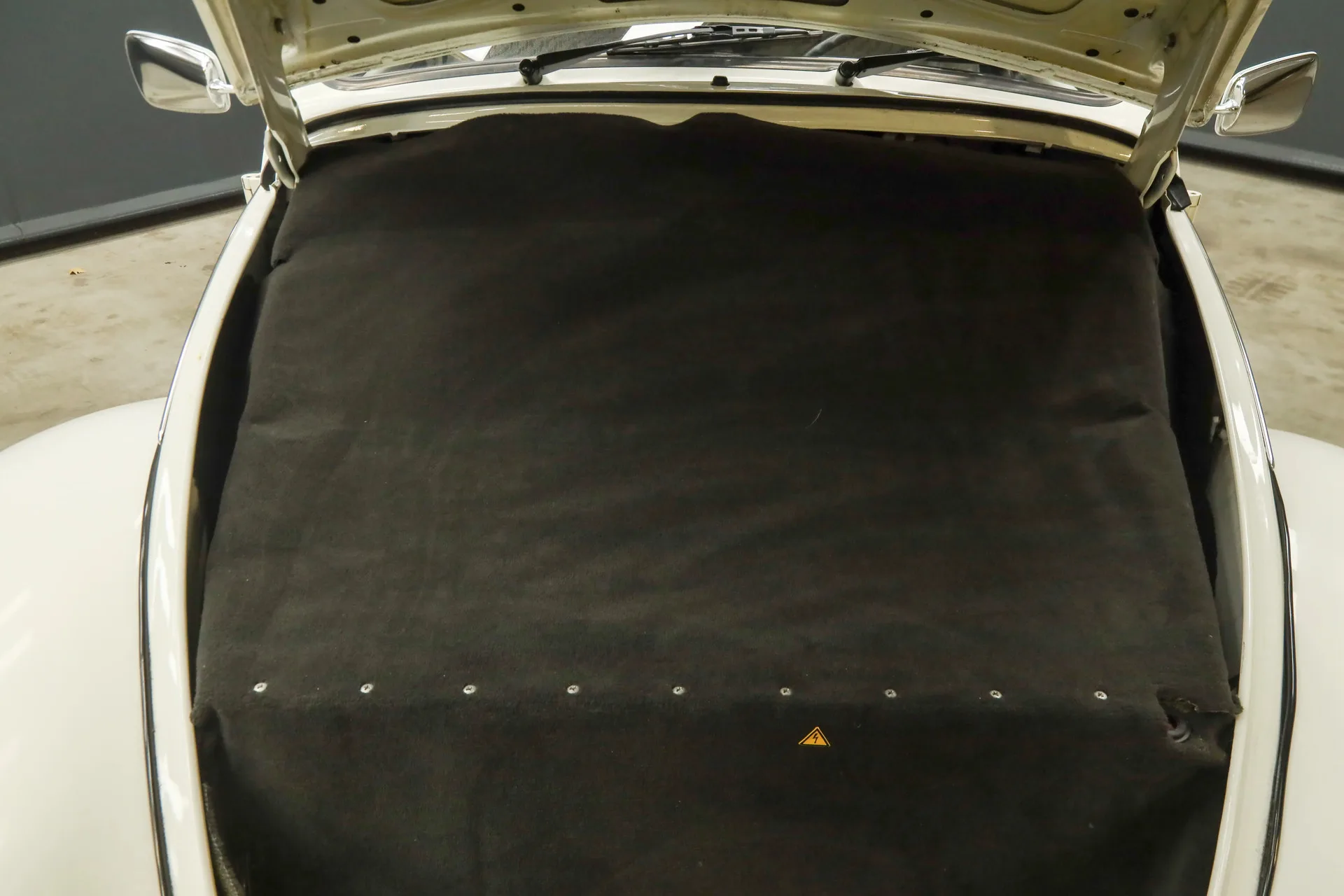 1996 Volkswagen Beetle Retro Electric E-Cap, 29/30