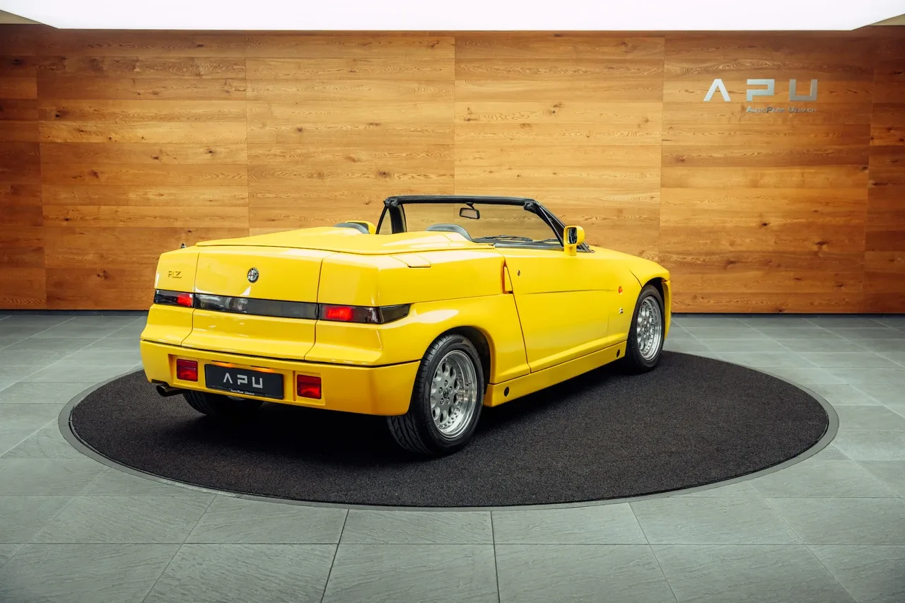 1997 Alfa Romeo RZ angeboten von einem Fachhändler in Uznach, Schweiz, Hauptfoto