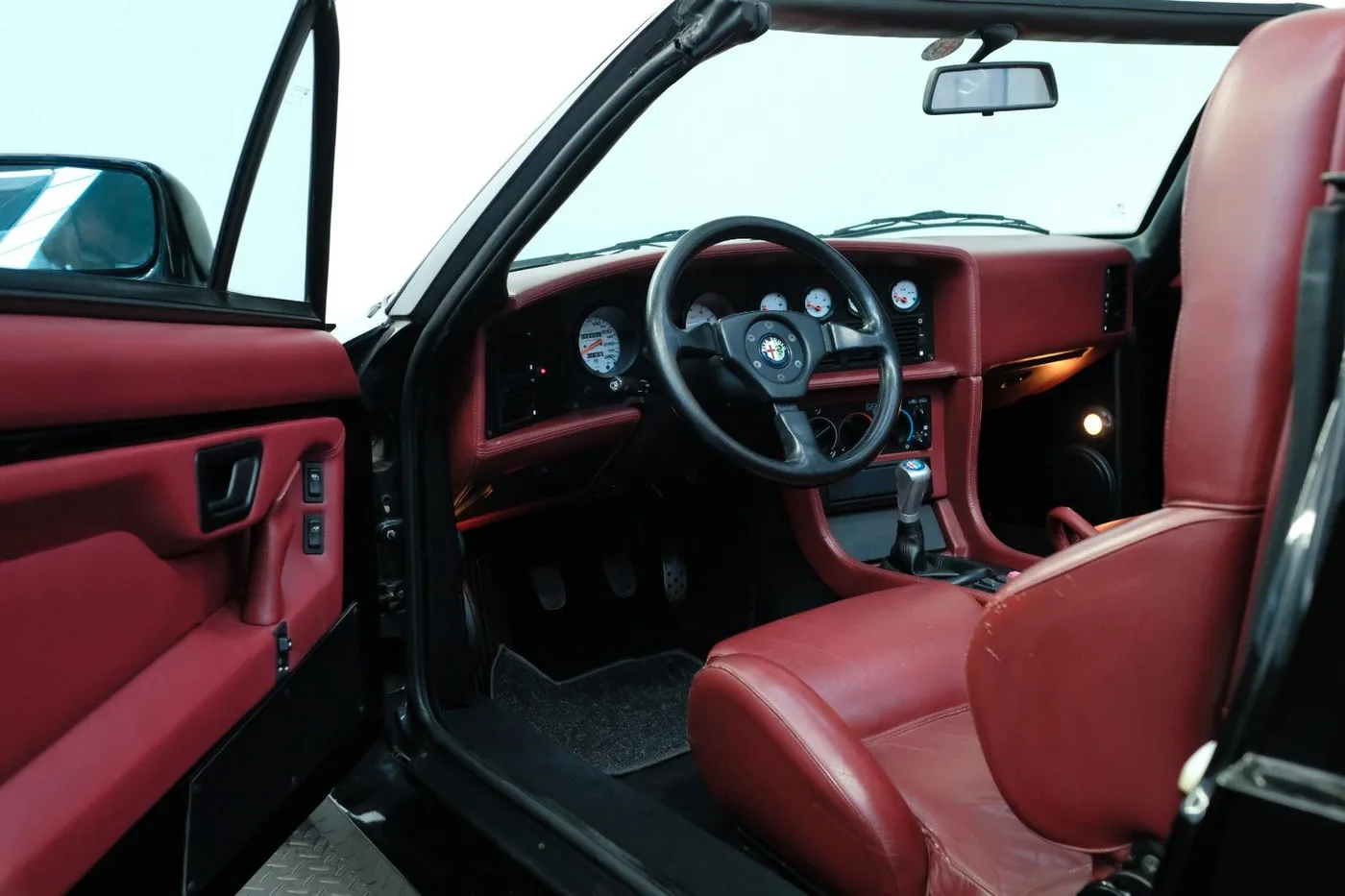 1997 Alfa Romeo RZ angeboten von einem Fachhändler in Nuremberg, Deutschland, Foto 10 von 15