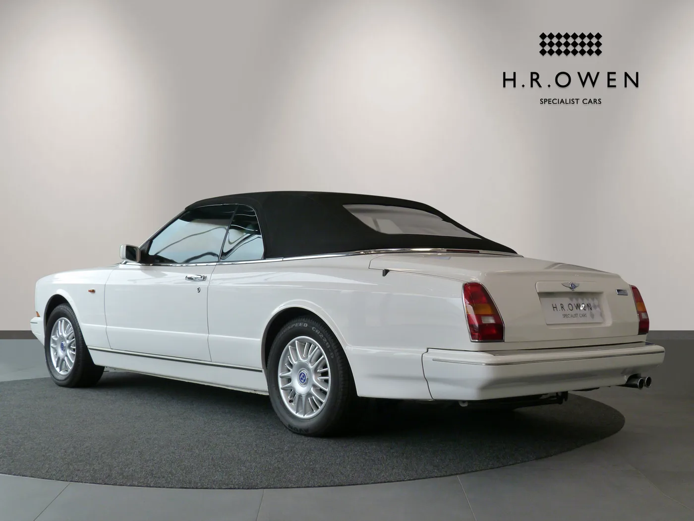 1997 Bentley Azure offered by a franchised dealer group in Cheltenham, United Kingdom, photo 12 of 25