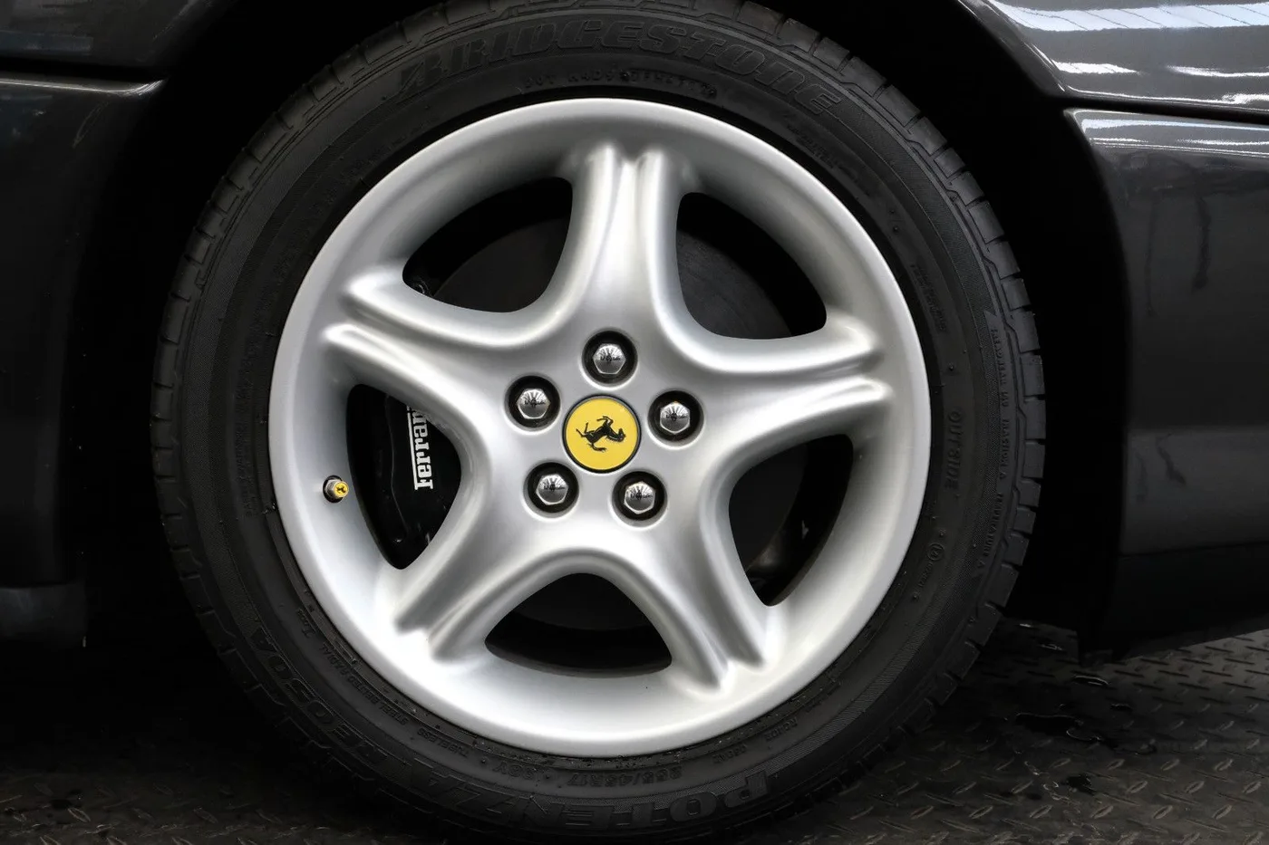 1997 Ferrari 456 GTA angeboten von einem Fachhändler in Nuremberg, Deutschland, Foto 11 von 15