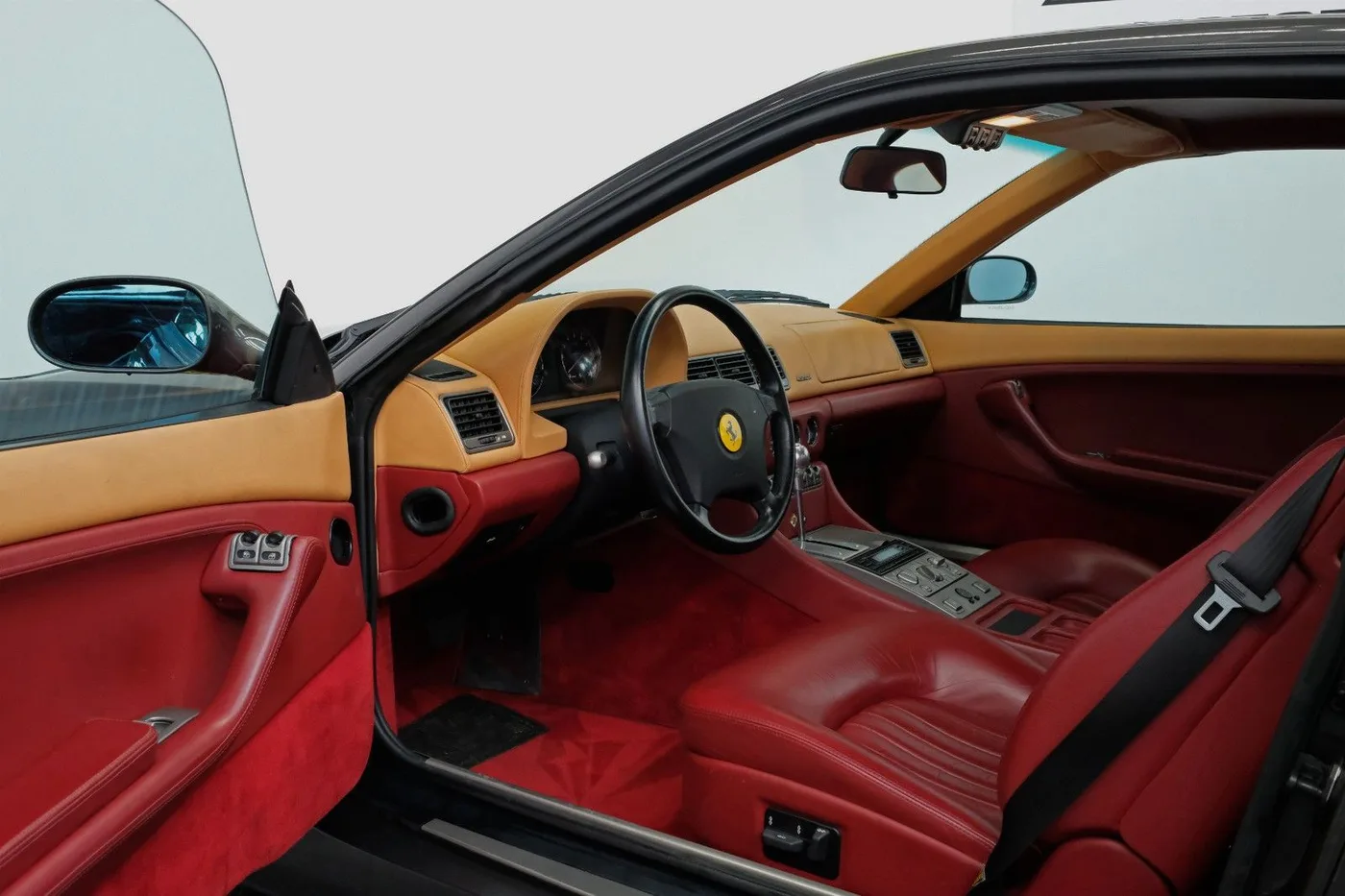 1997 Ferrari 456 GTA angeboten von einem Fachhändler in Nuremberg, Deutschland, Foto 12 von 15