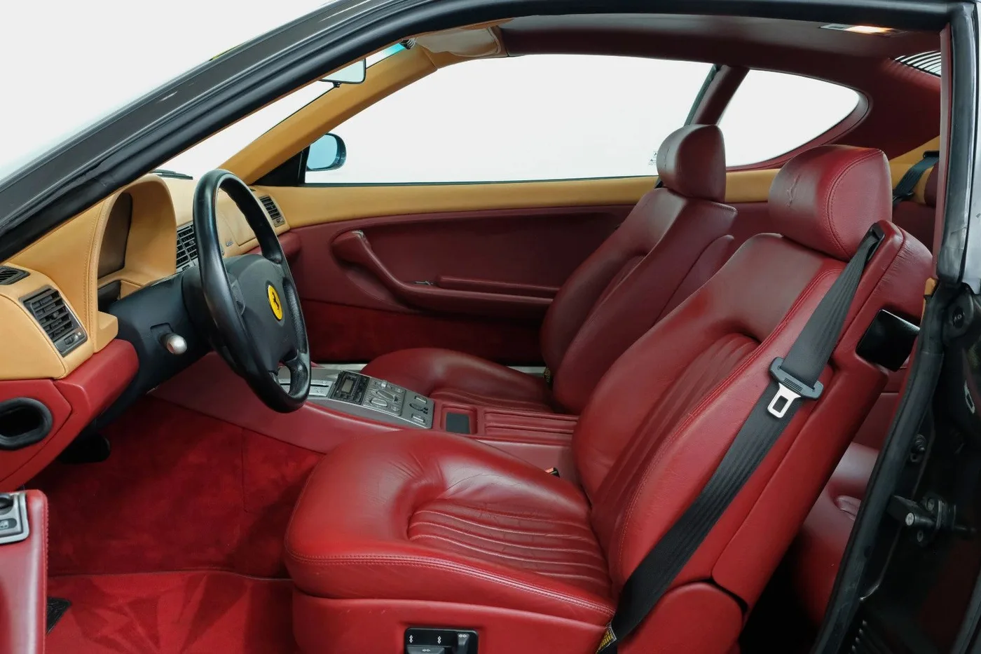 1997 Ferrari 456 GTA angeboten von einem Fachhändler in Nuremberg, Deutschland, Foto 13 von 15