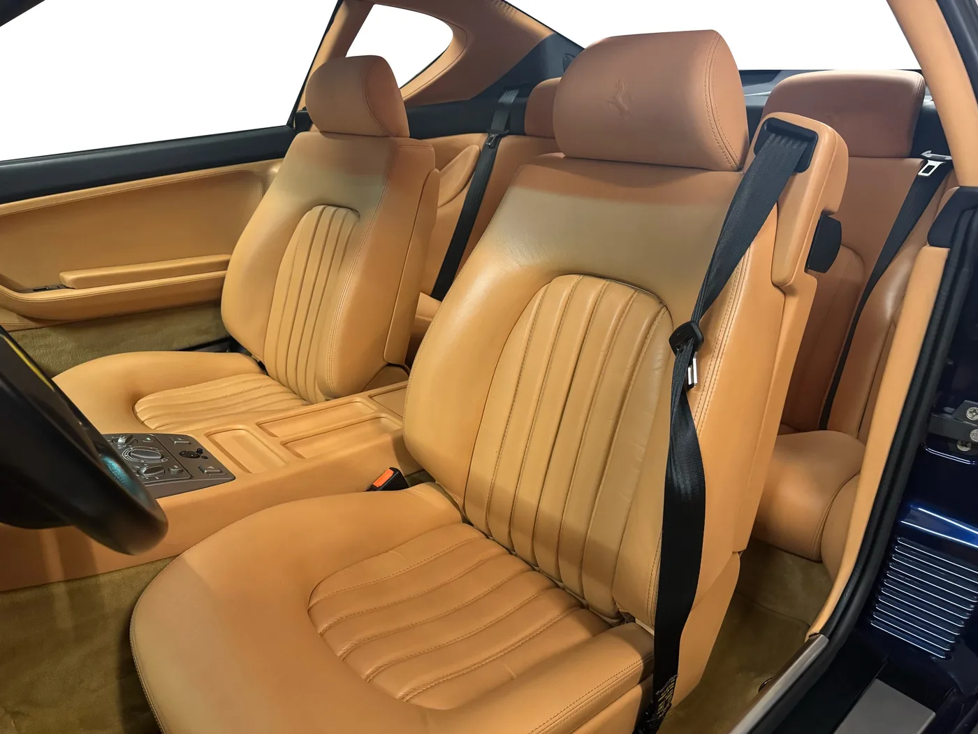 1997 Ferrari 456 GT offered by a specialist dealer in Frankfurt am Main, Germany, photo 6 of 15
