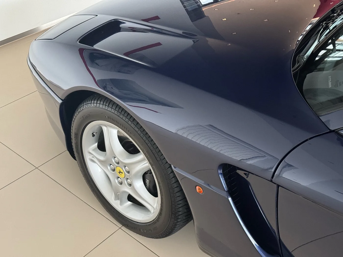 1997 Ferrari 456 GT offered by a specialist dealer in Frankfurt am Main, Germany, photo 8 of 15