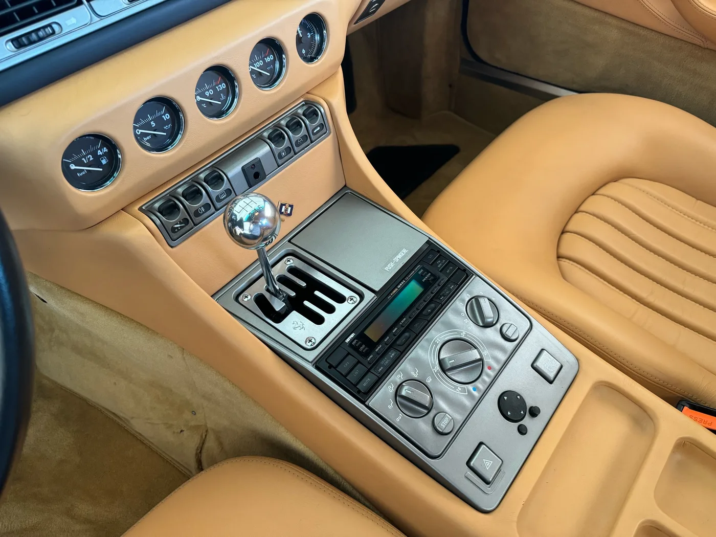 1997 Ferrari 456 GT offered by a specialist dealer in Frankfurt am Main, Germany, photo 12 of 15