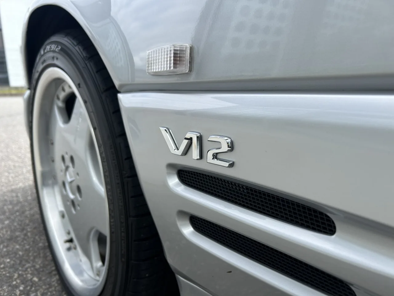 1997 Mercedes-AMG SL 70 offered by a specialist dealer in Písek, Czechia, photo 19 of 36