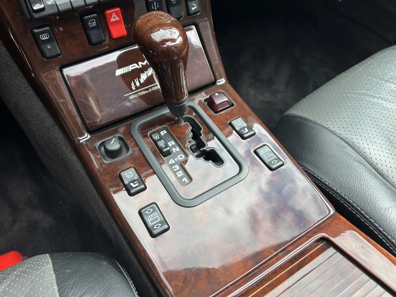 1997 Mercedes-AMG SL 70 offered by a specialist dealer in Písek, Czechia, photo 23 of 36