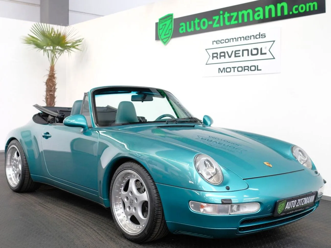1997 Porsche 911 Carrera Cabriolet angeboten von einem Fachhändler in Nuremberg, Deutschland, Hauptfoto