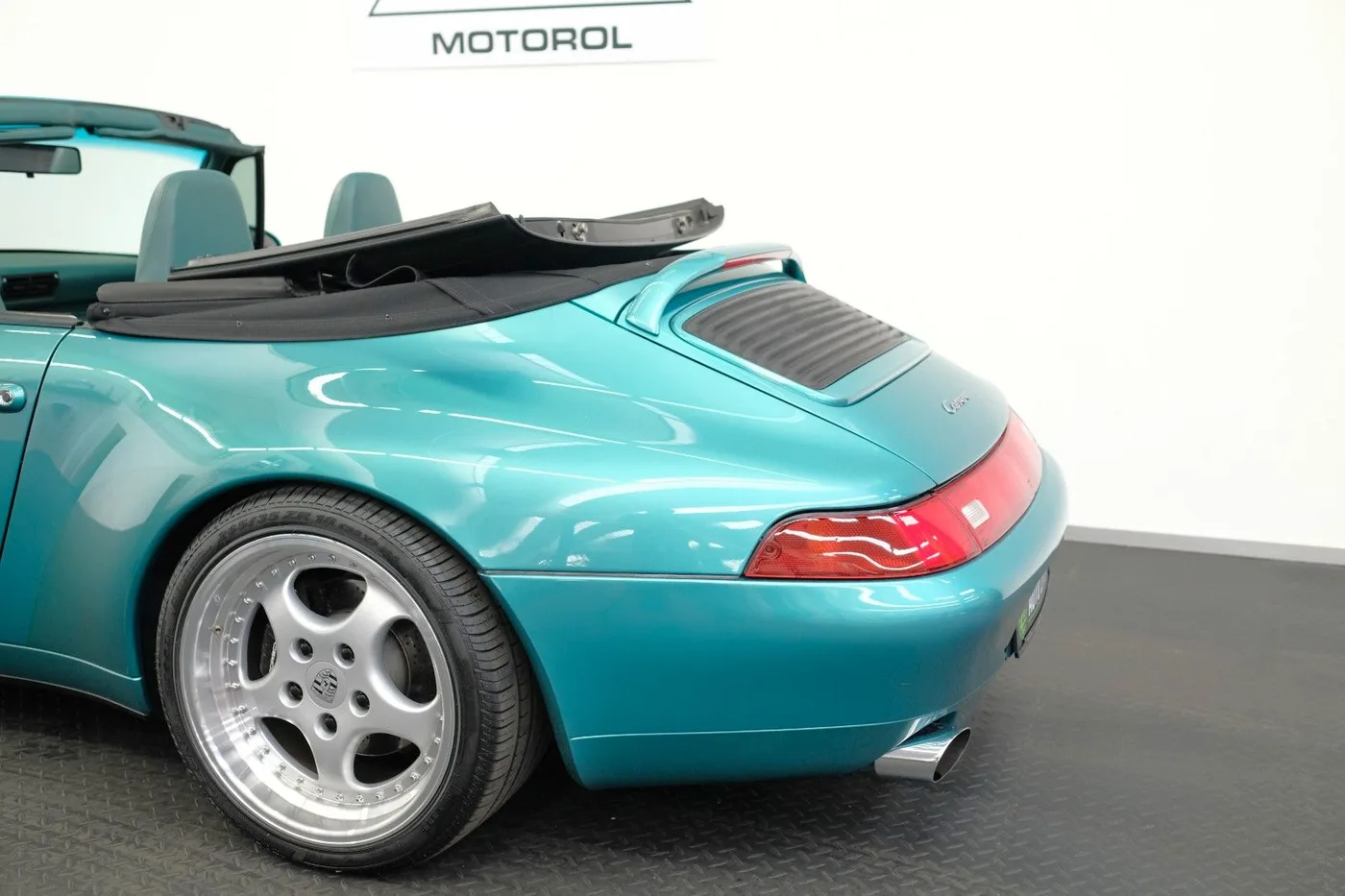 1997 Porsche 911 Carrera Cabriolet angeboten von einem Fachhändler in Nuremberg, Deutschland, Foto 9 von 15