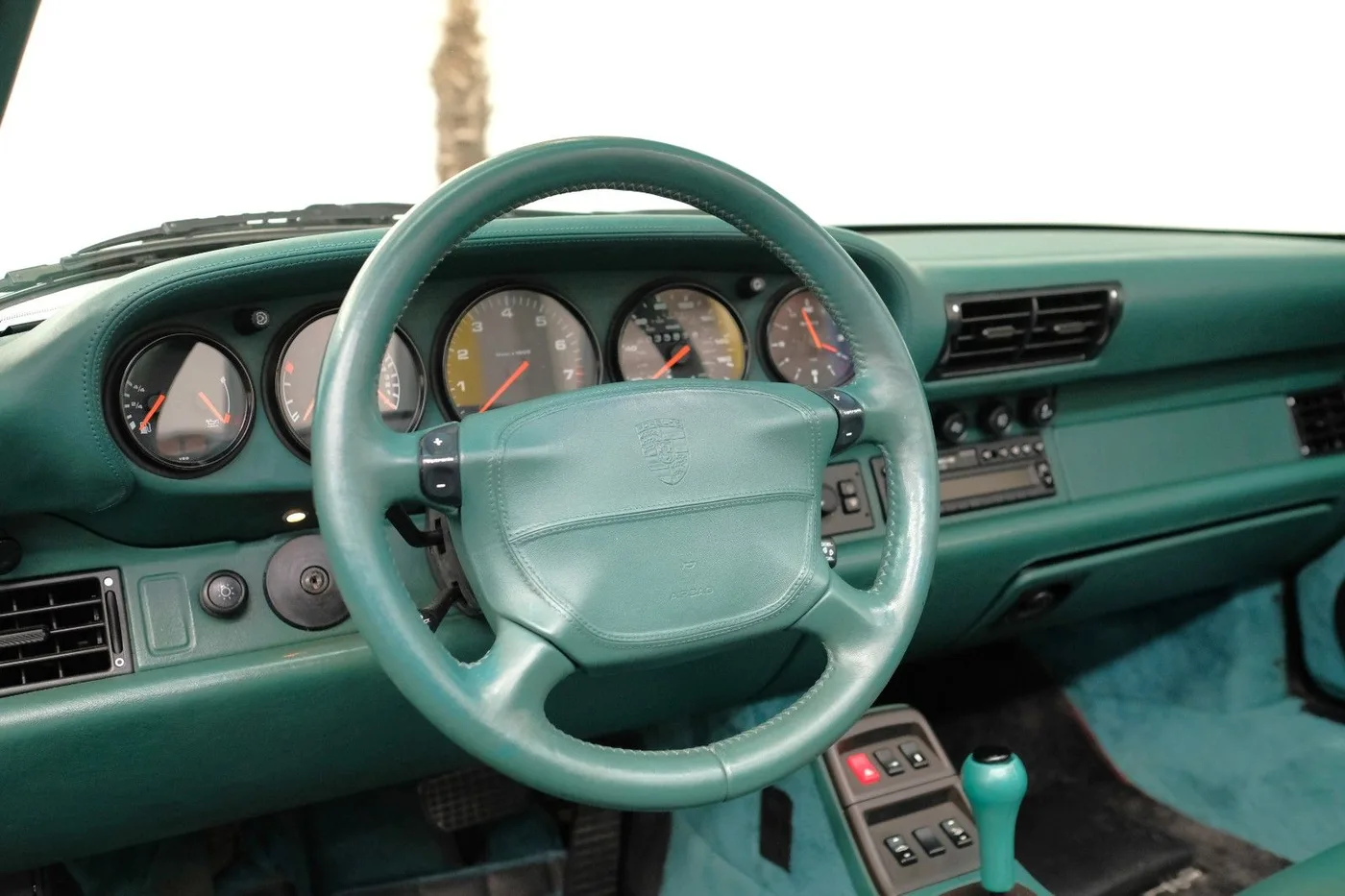 1997 Porsche 911 Carrera Cabriolet angeboten von einem Fachhändler in Nuremberg, Deutschland, Foto 13 von 15