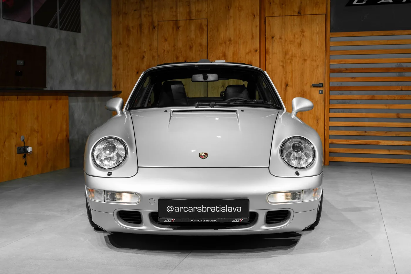 1997 Porsche 911 Turbo angeboten von einem Fachhändler in Bratislava, Slowakei, Foto 2 von 25