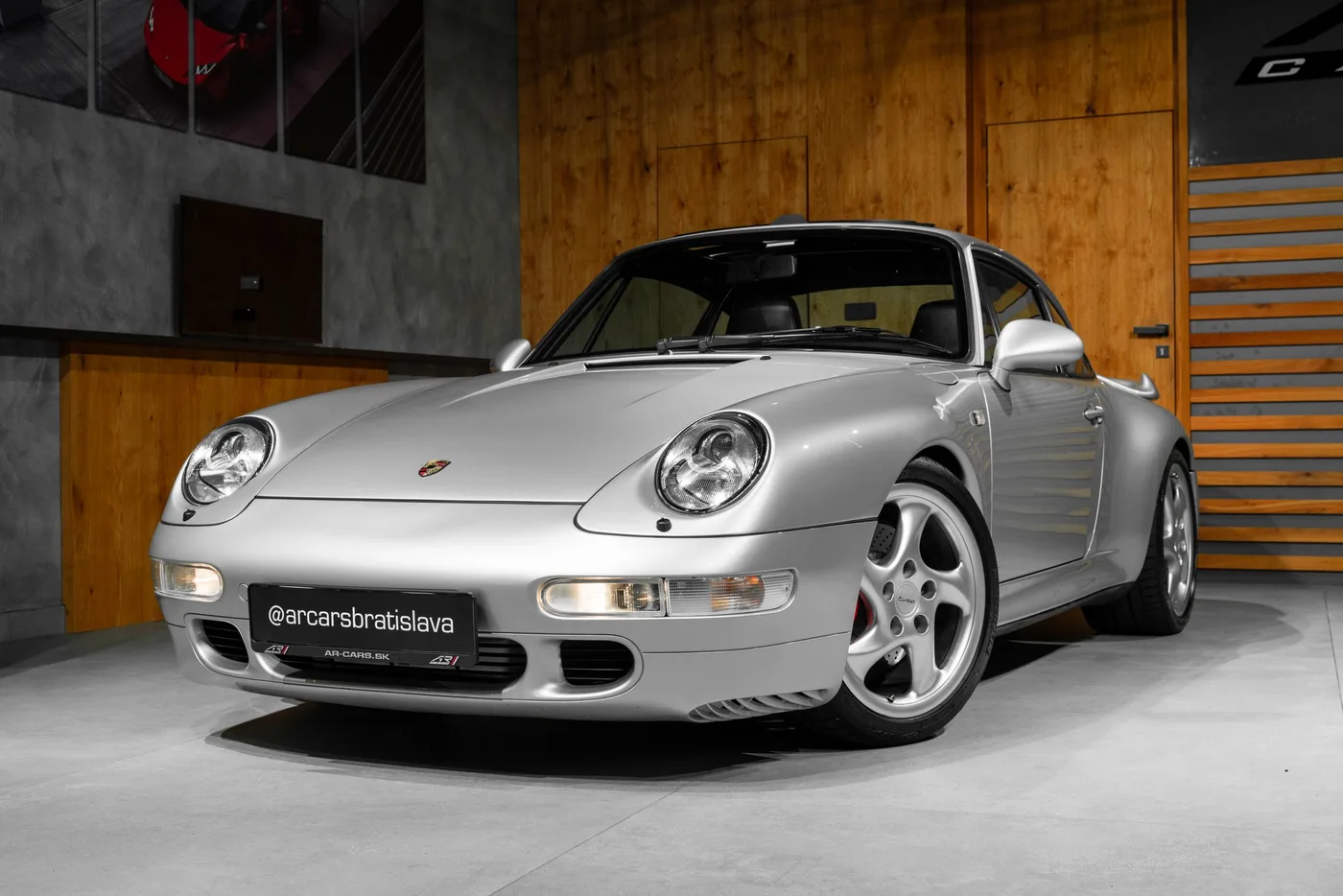 1997 Porsche 911 Turbo angeboten von einem Fachhändler in Bratislava, Slowakei, Foto 3 von 25