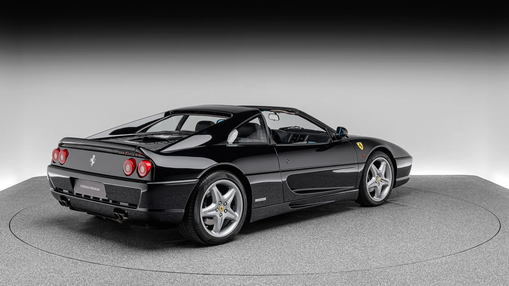 1998 Ferrari F355 GTS, 3/19
