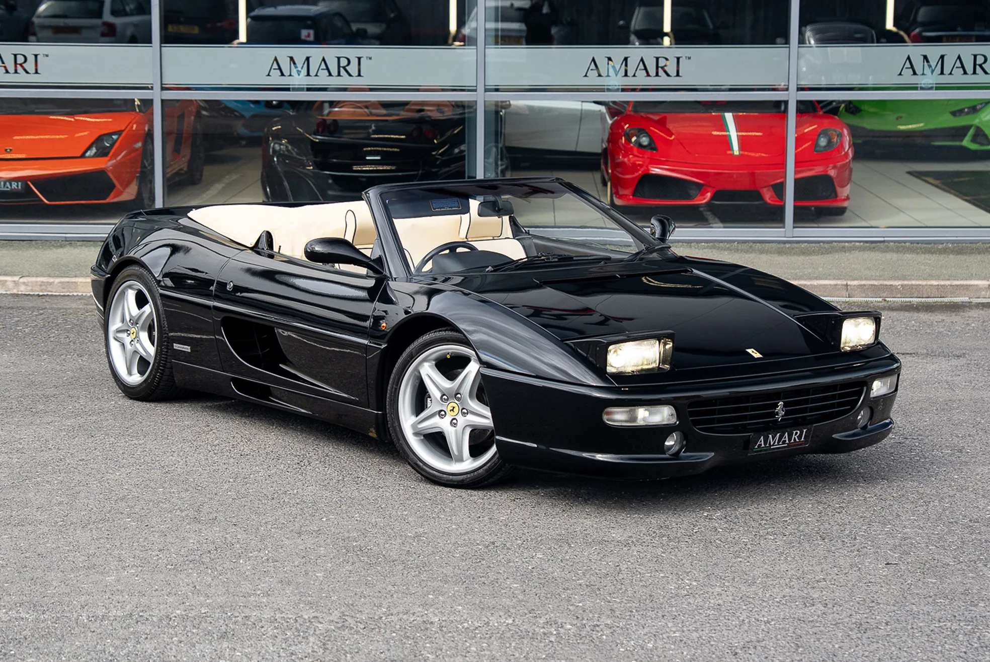 1998 Ferrari F355 Spider F1 angeboten von einem Fachhändler in Preston, Vereinigtes Königreich, Hauptfoto
