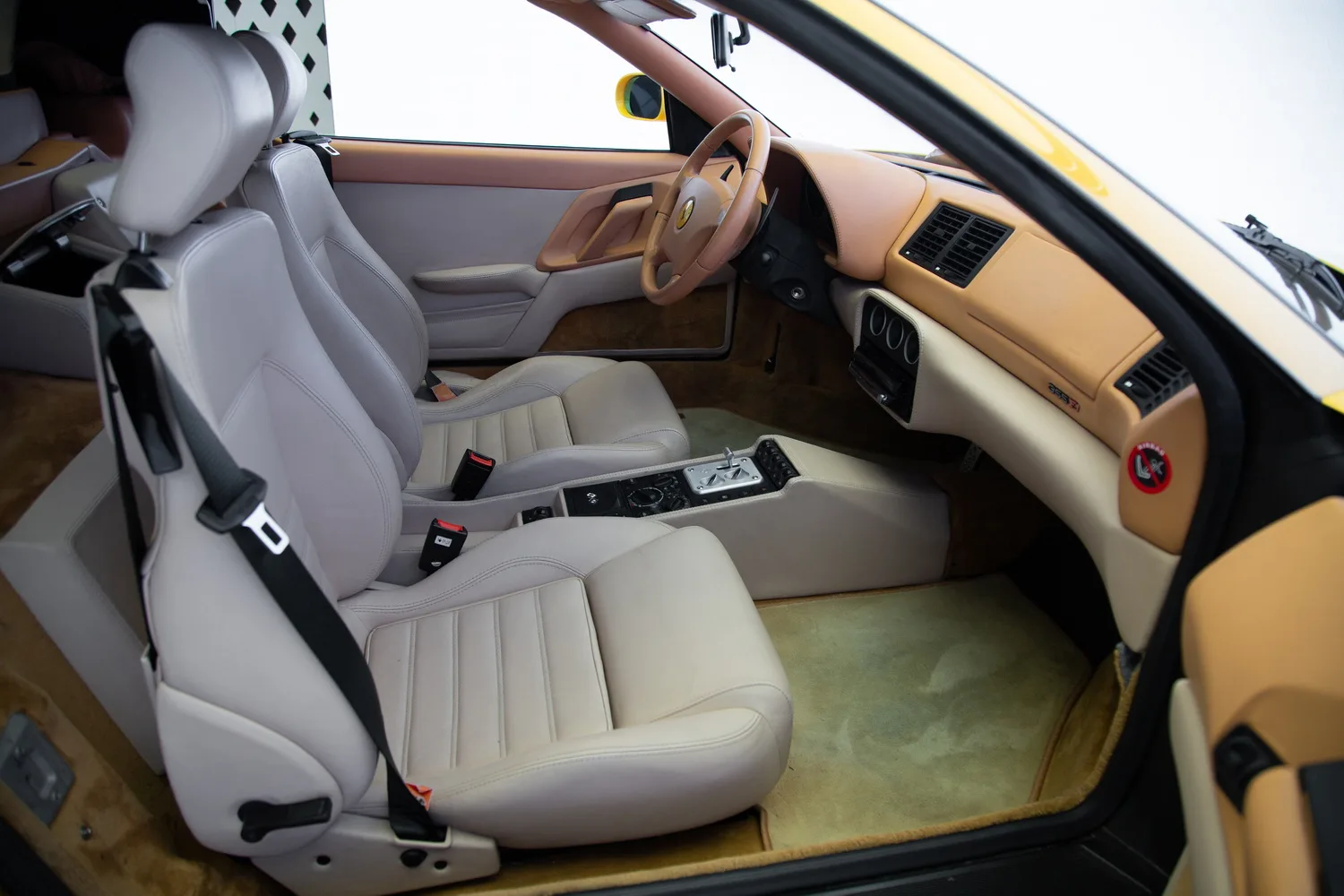 1998 Ferrari F355 Spider, 10/12