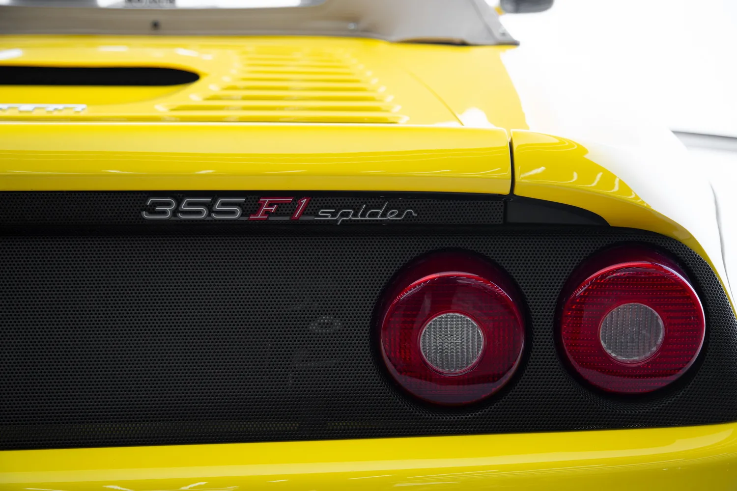 1998 Ferrari F355 Spider, 12/12