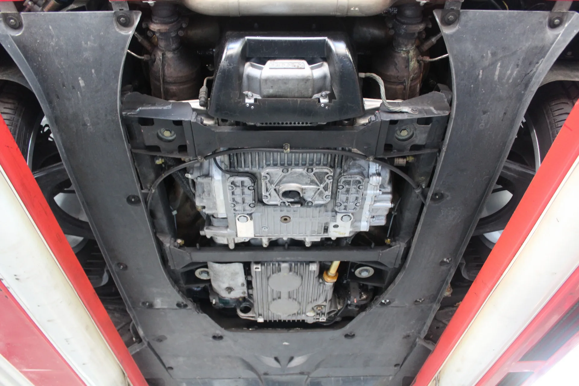 1998 Ferrari F355 Spider F1, 11/30