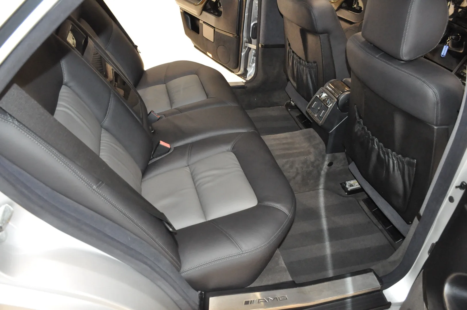1998 Mercedes-Benz S 600 Lang, 29/30