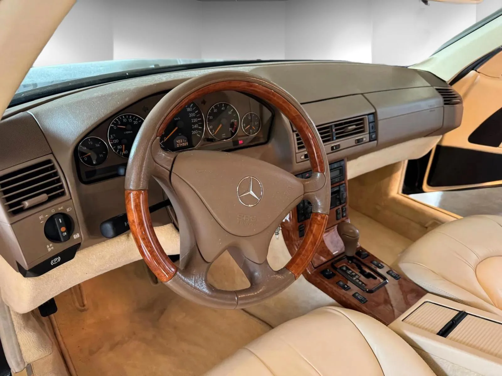 1998 Mercedes-Benz SL 500, 17/19