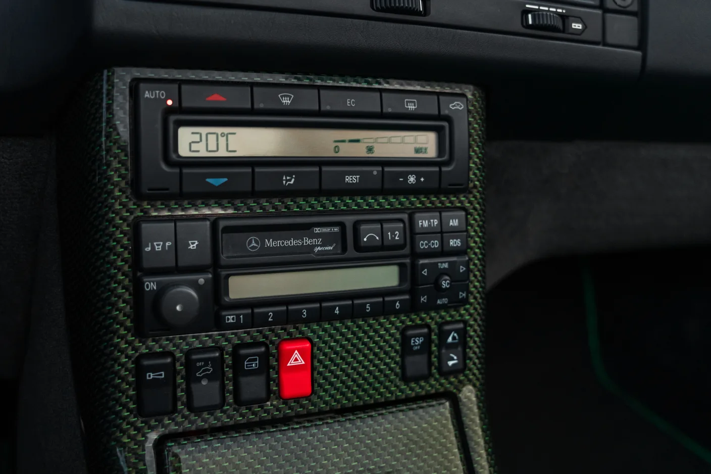 1998 Mercedes-Benz SL 500, 29/30