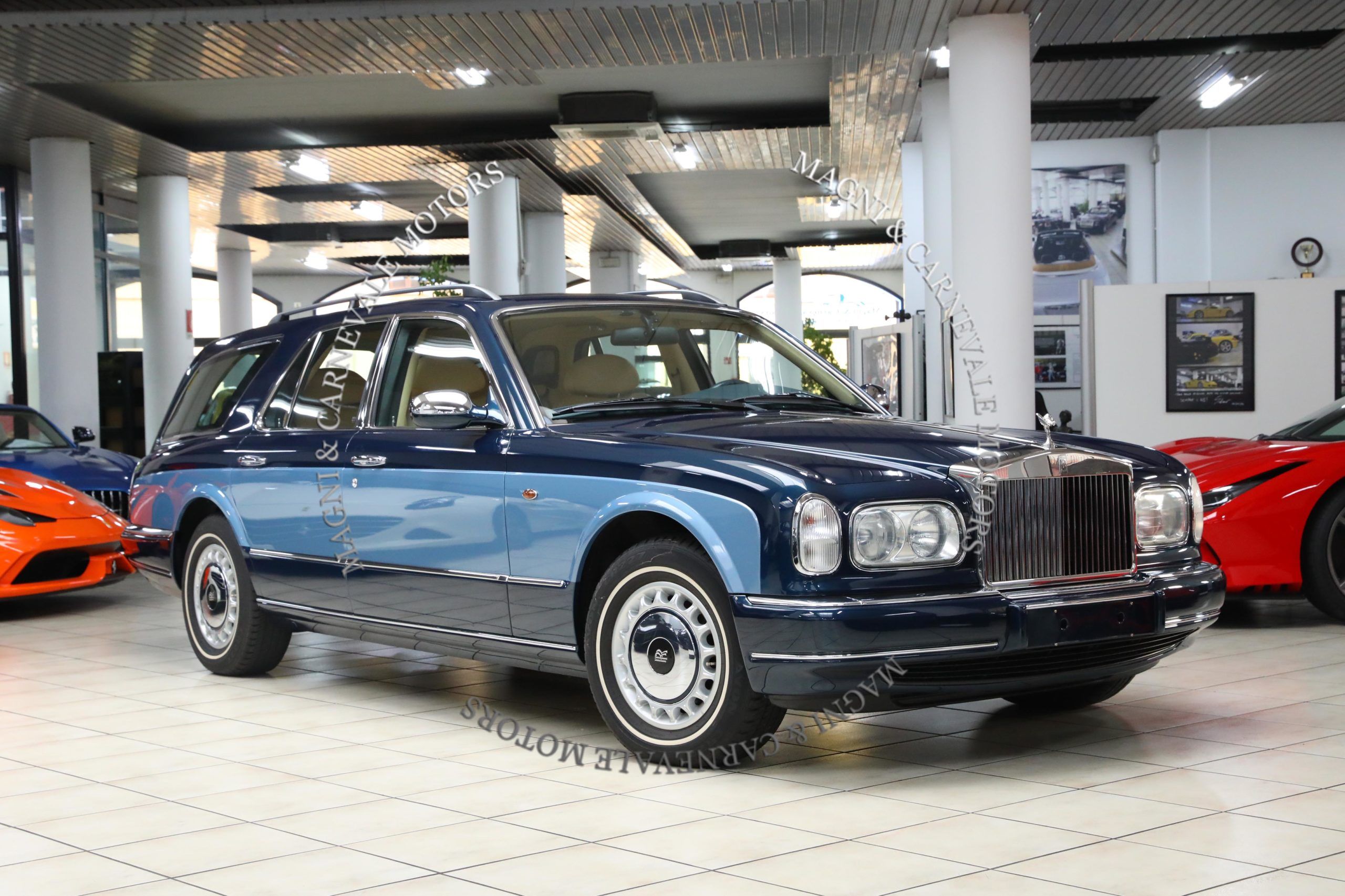 1998 Rolls-Royce Silver Seraph Estate Wagon offered by a specialist dealer in Milan, Italy, photo 4 of 20