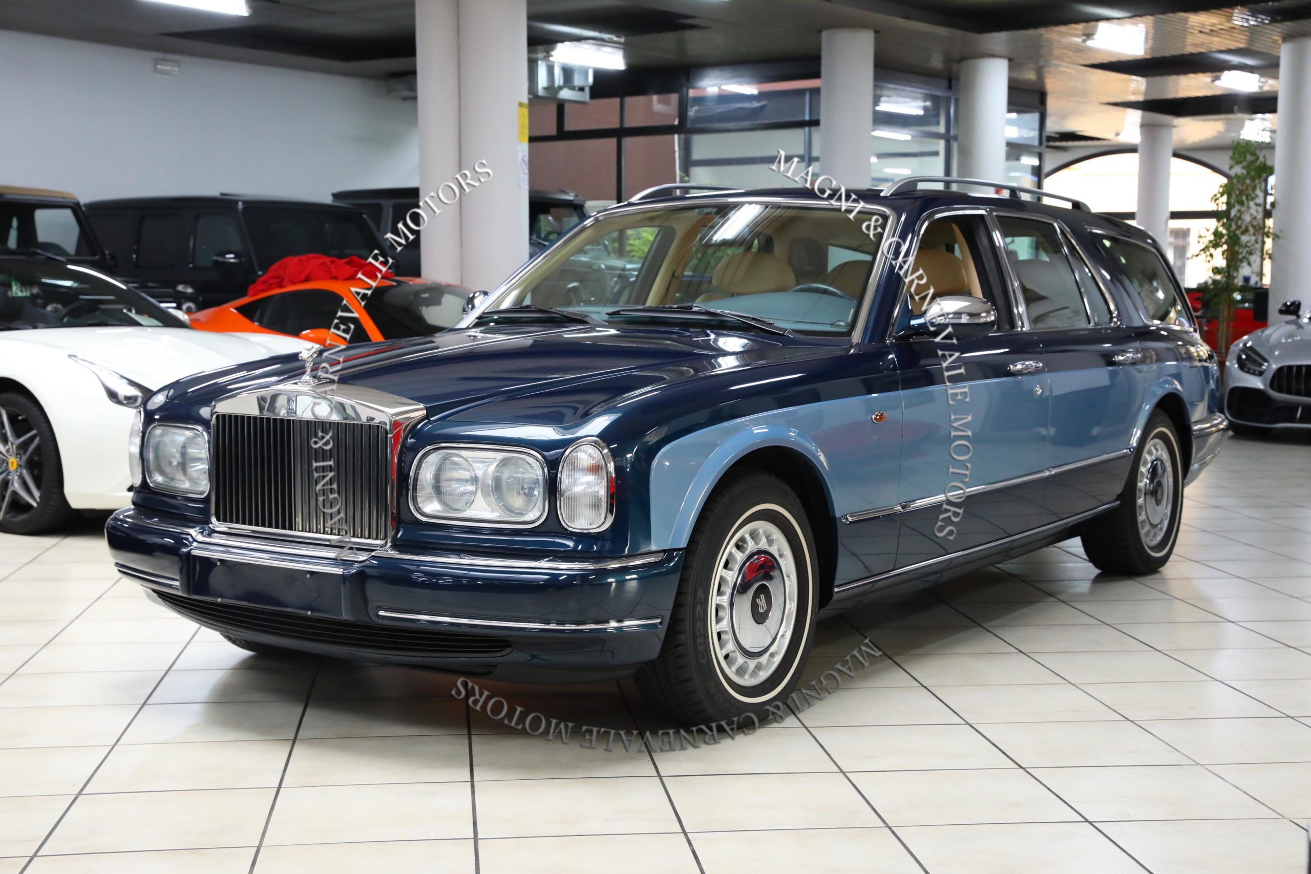 1998 Rolls-Royce Silver Seraph Estate Wagon offered by a specialist dealer in Milan, Italy, photo 6 of 20