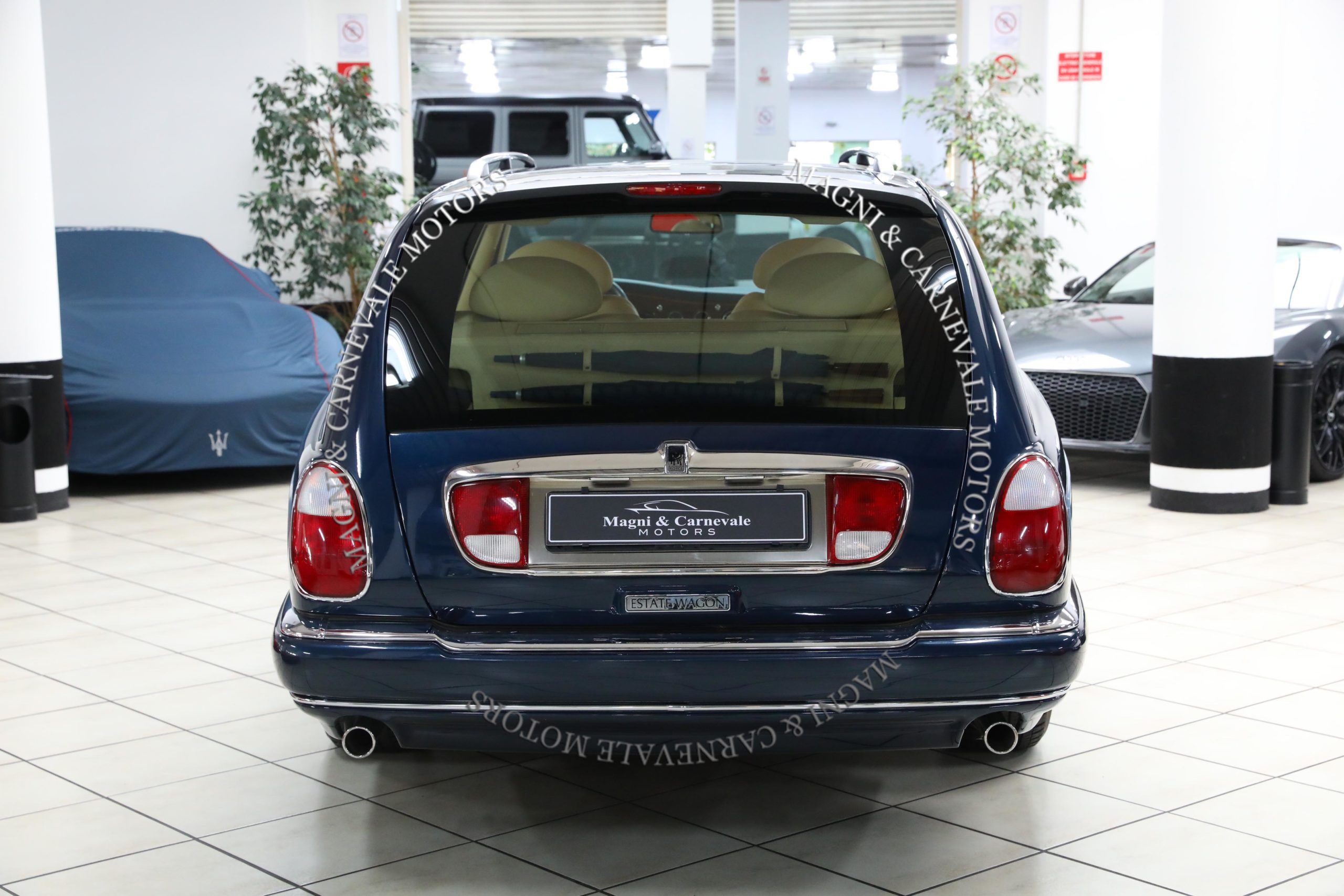 1998 Rolls-Royce Silver Seraph Estate Wagon offered by a specialist dealer in Milan, Italy, photo 8 of 20