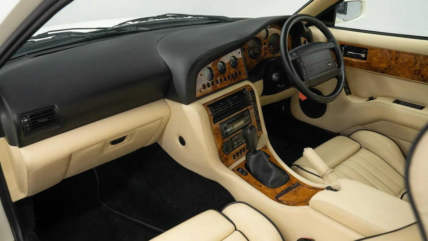 1999 Aston Martin V8 Coupé angeboten von einem Fachhändler in Swadlincote, Vereinigtes Königreich, Foto 15 von 15