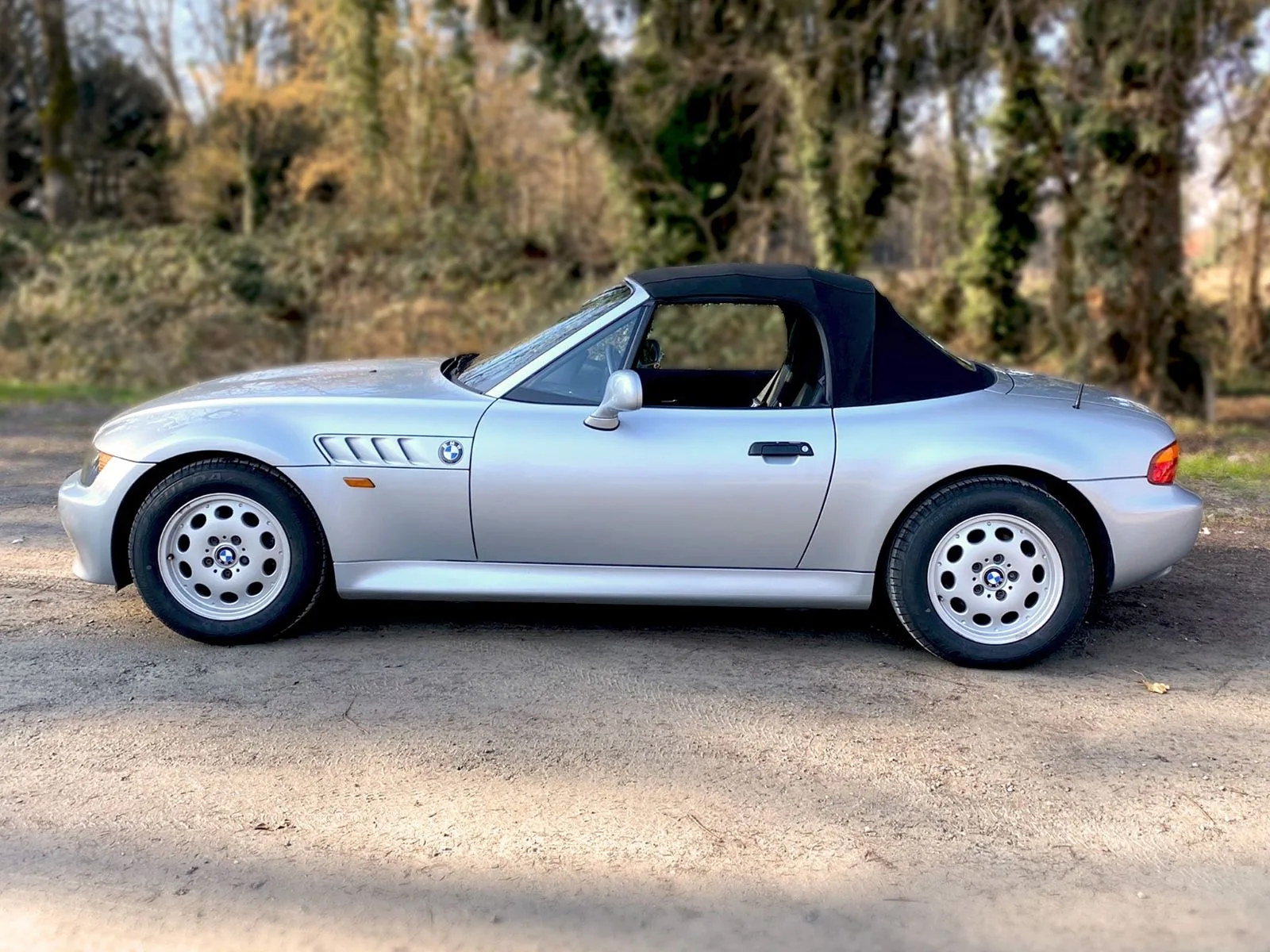 1999 BMW Z3 1.9, 3/14