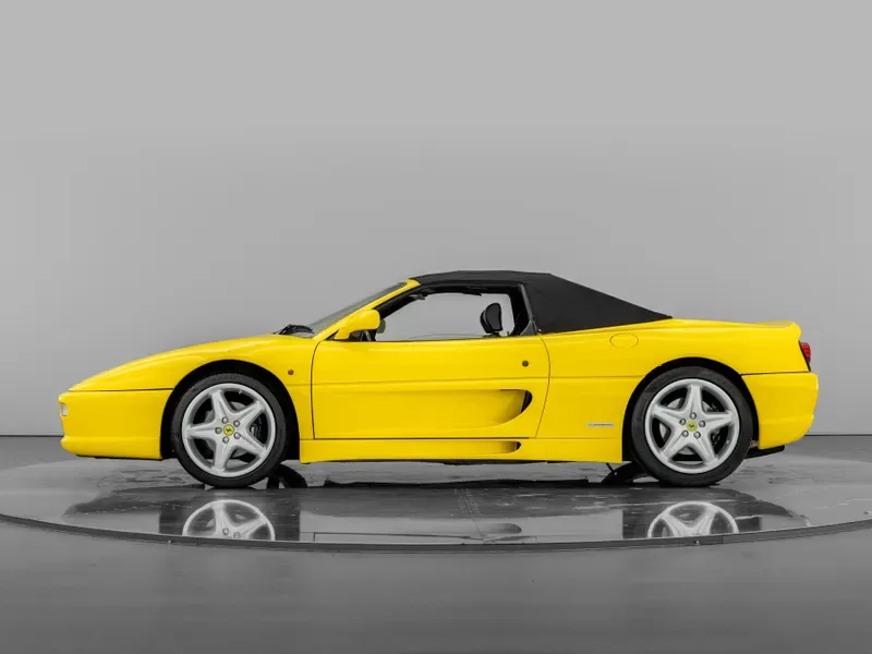 1999 Ferrari F355 Spider, 8/29