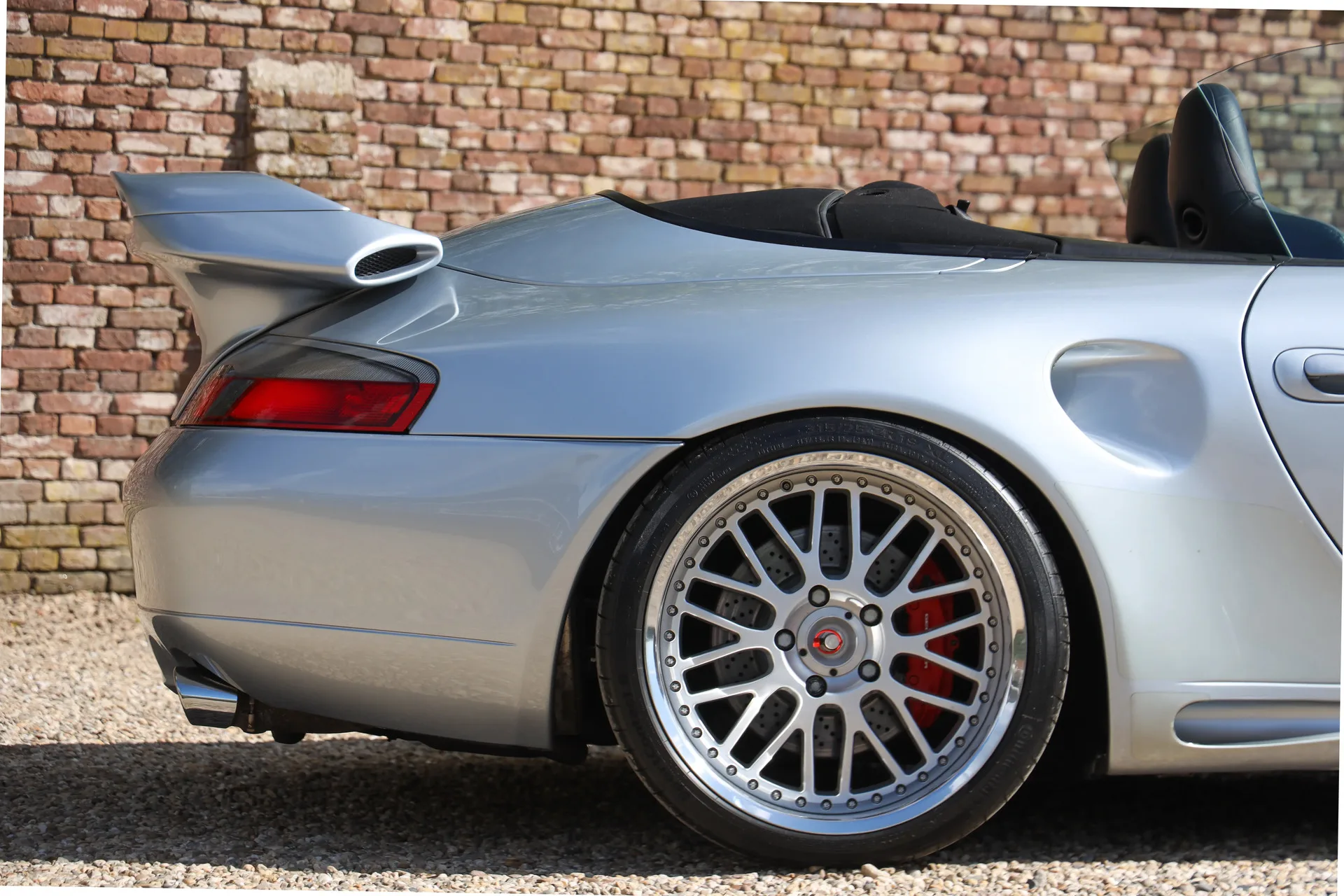 1999 Gemballa GTR 500 Biturbo Cabriolet, 7/30