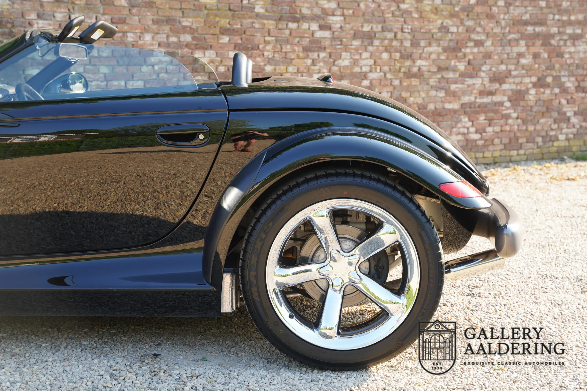 1999 Plymouth Prowler, 26/30