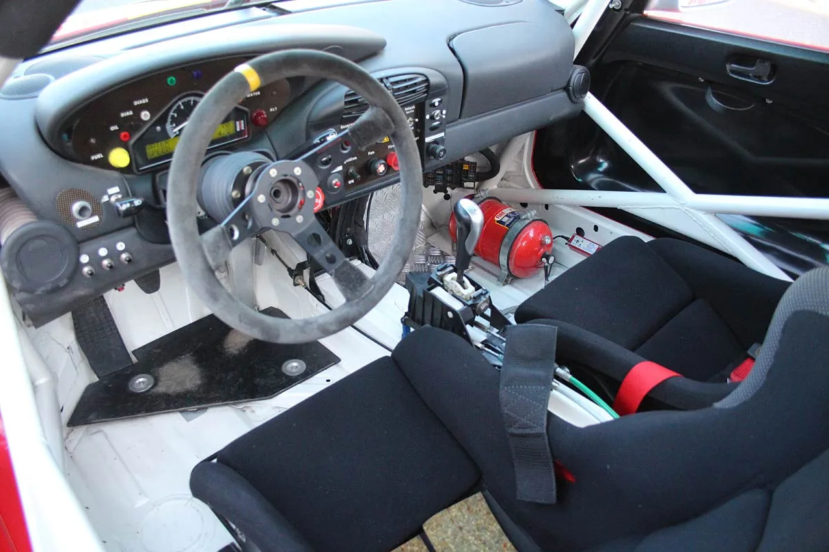 1999 Porsche 911 GT3 R, 3/30