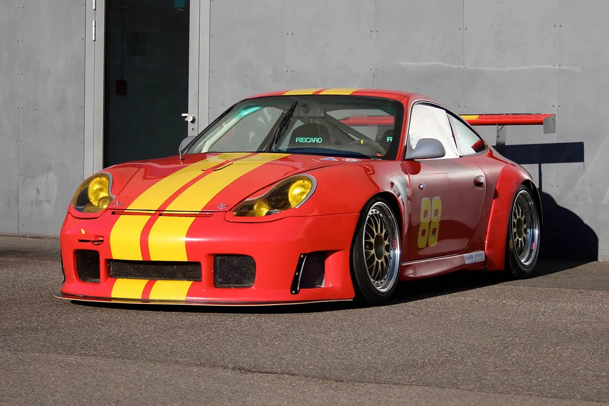 1999 Porsche 911 GT3 R, 9/30